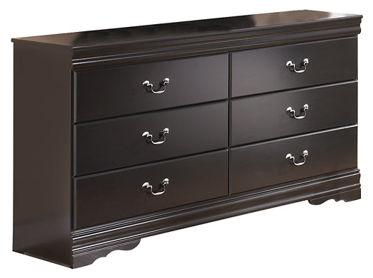 Huey Vineyard Six Drawer Dresser