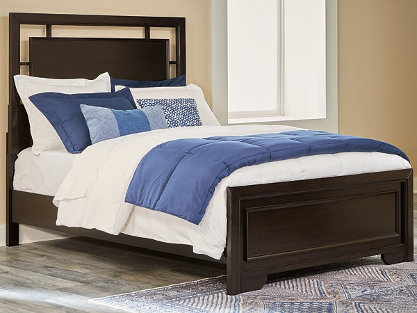 Covetown Full Panel Bed with Mirrored Dresser and 2 Nightstands