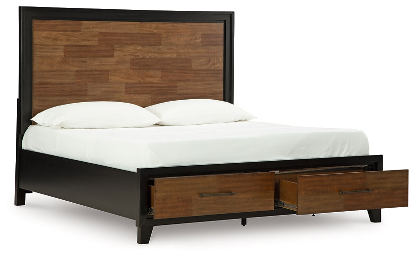 Kraeburn California King Panel Storage Bed