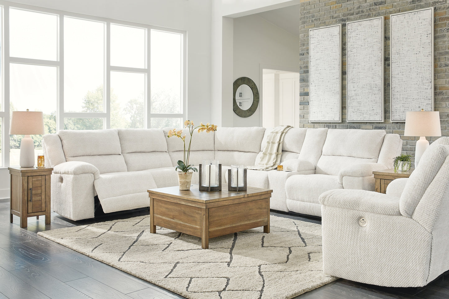 Keensburg 3-Piece Sectional with Recliner